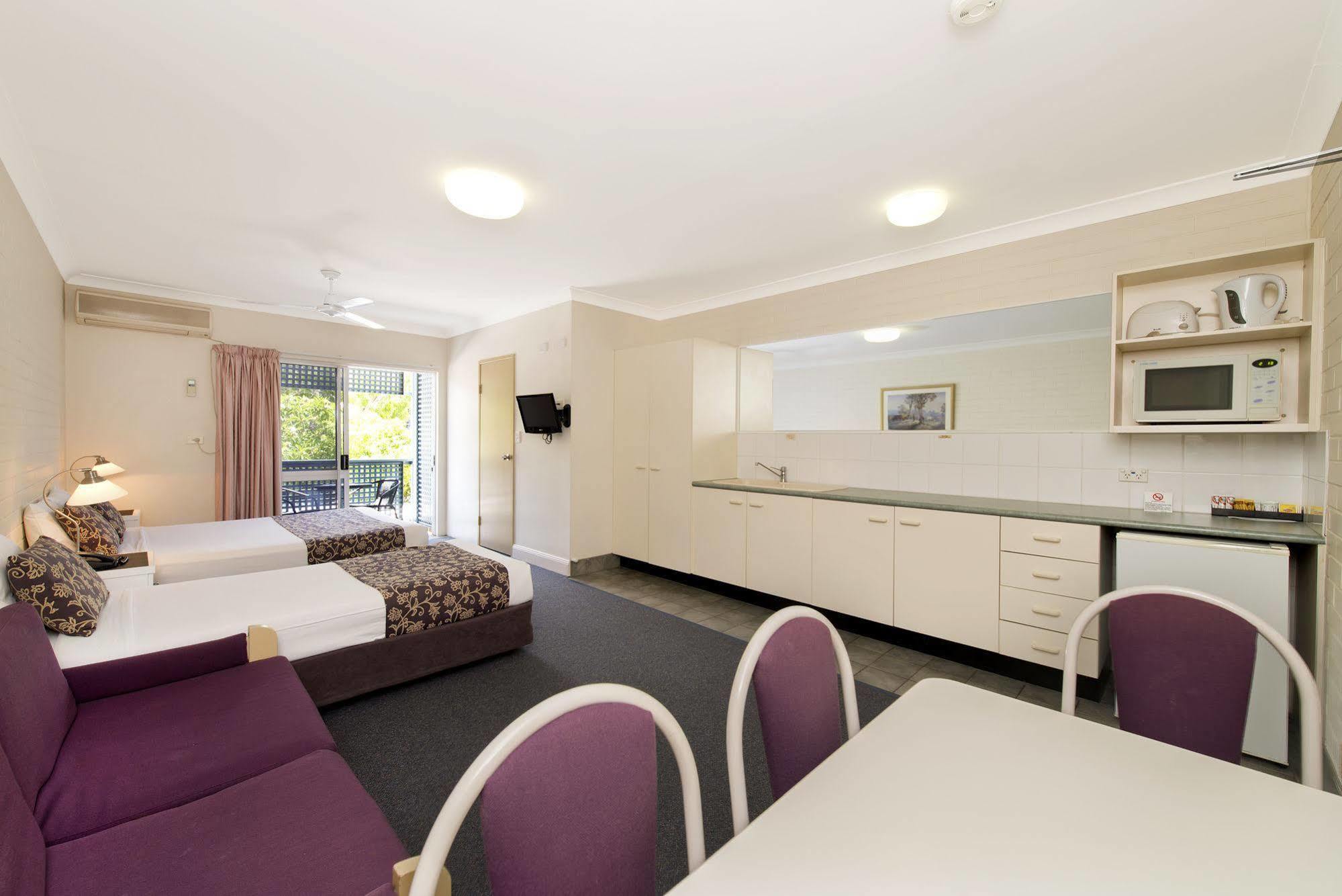 Benson Court Motel Μπρίσμπεϊν Εξωτερικό φωτογραφία