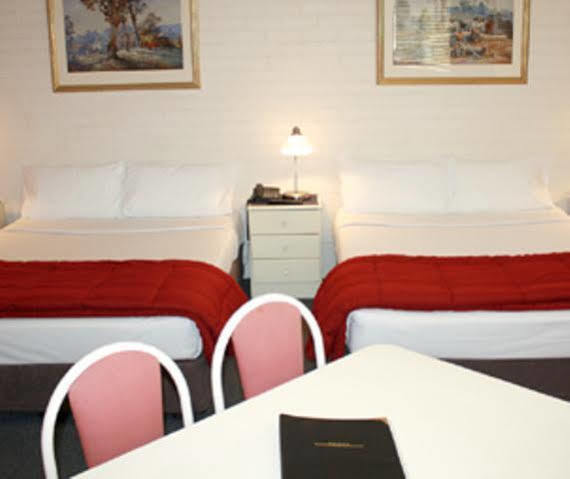 Benson Court Motel Μπρίσμπεϊν Εξωτερικό φωτογραφία